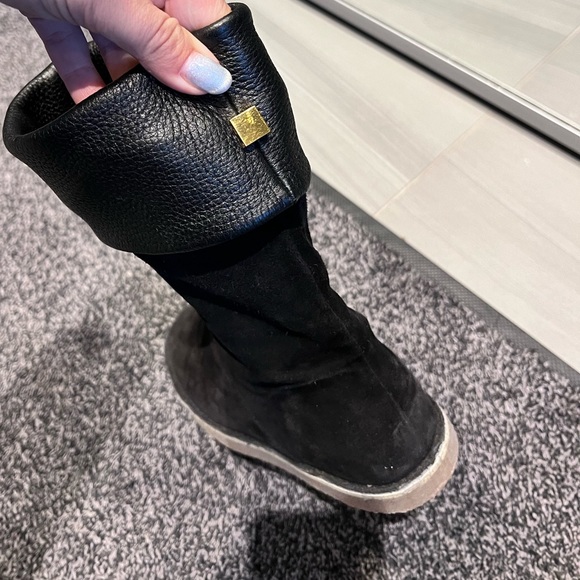 Stuart Weizman suede boots - Picture 4 of 11